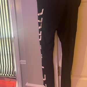 Black IVYPARK leggings